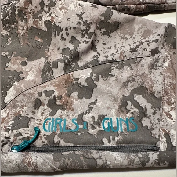 Girls With Guns GWG Aoraki Softshell LTWT Camo Pant Size Large Adjustable Waist - Picture 6 of 16